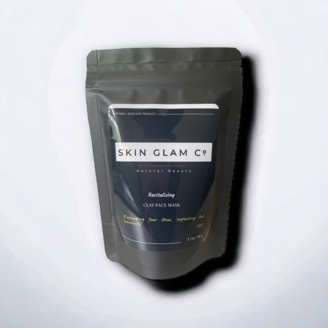 Revitalizing Clay Face Mask with Natural Bentonite Clay.